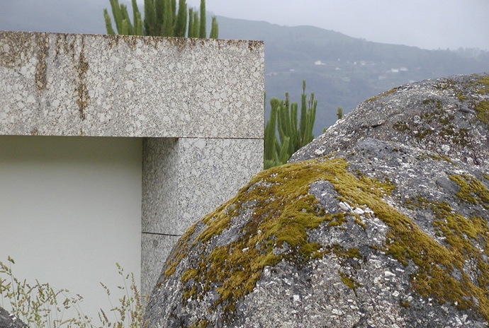 O monolito de granito... a natureza